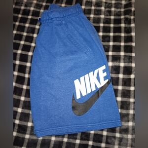 Boys Nike Sweat Shorts Size Large
